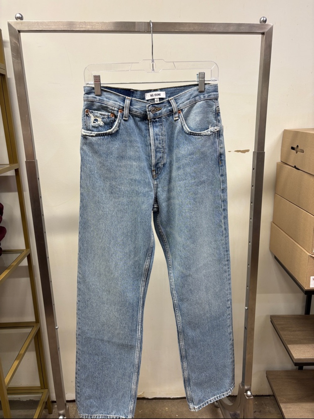 Re/Done 90’s Jean worn blue Straight Jeans in Light Blue